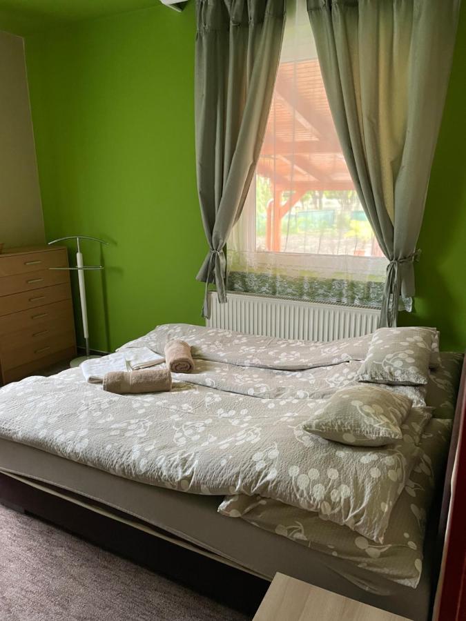 Apartmán Vadviraghaz Palkonya Exteriér fotografie