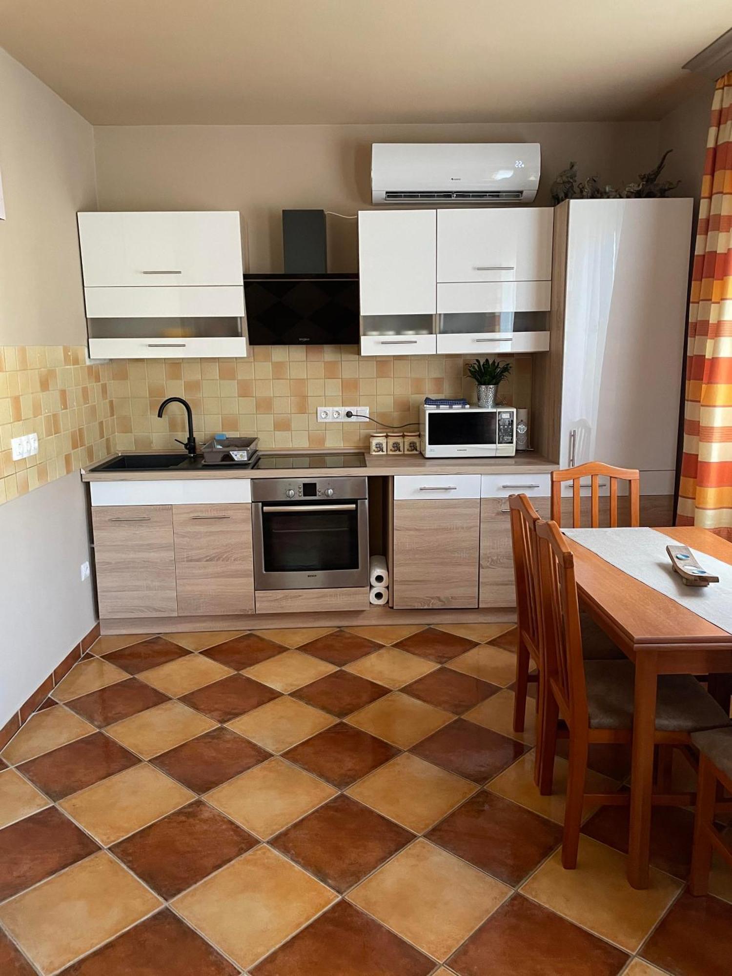Apartmán Vadviraghaz Palkonya Exteriér fotografie